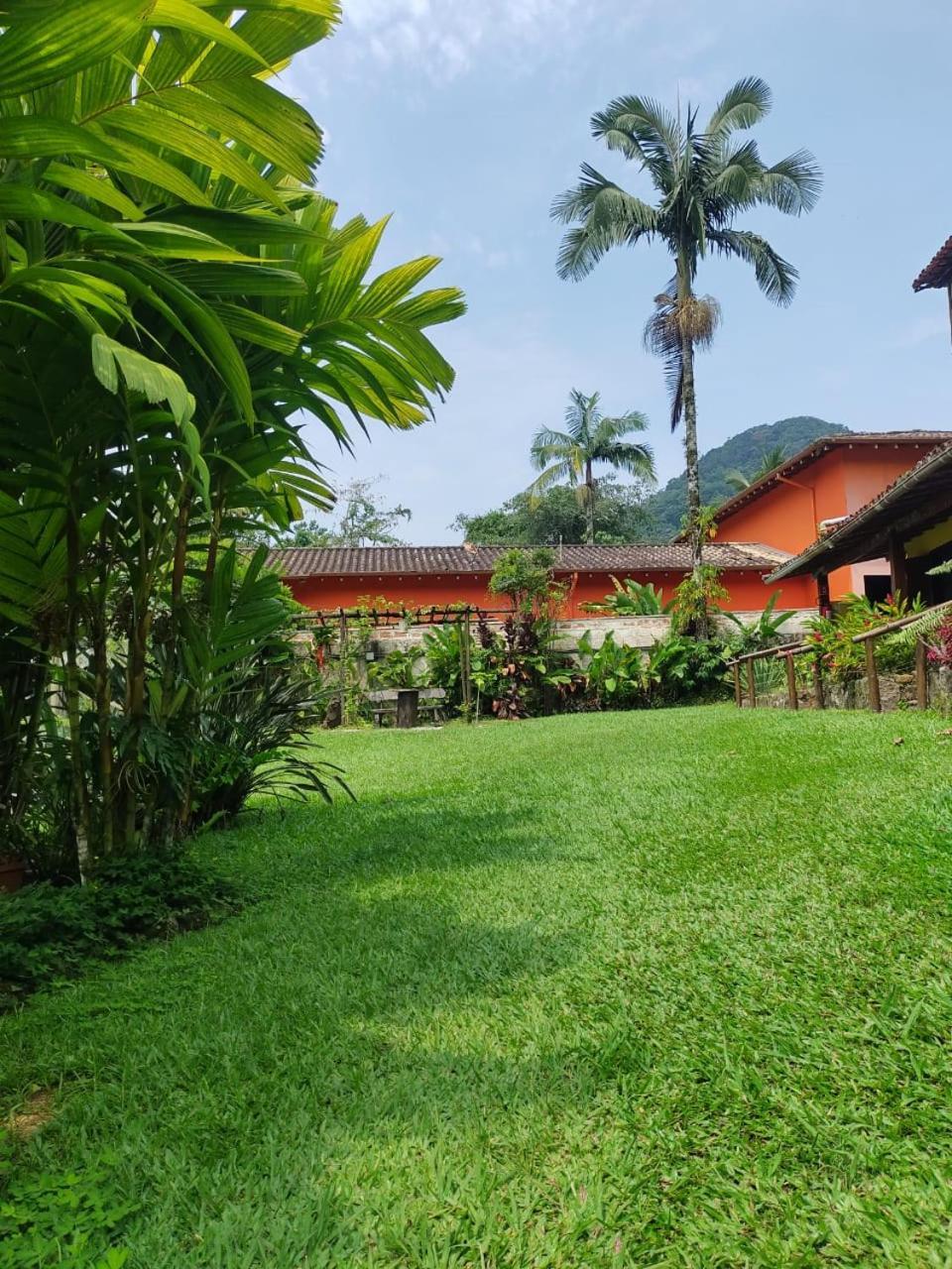 Flats Do Felix Apartman Ubatuba Kültér fotó