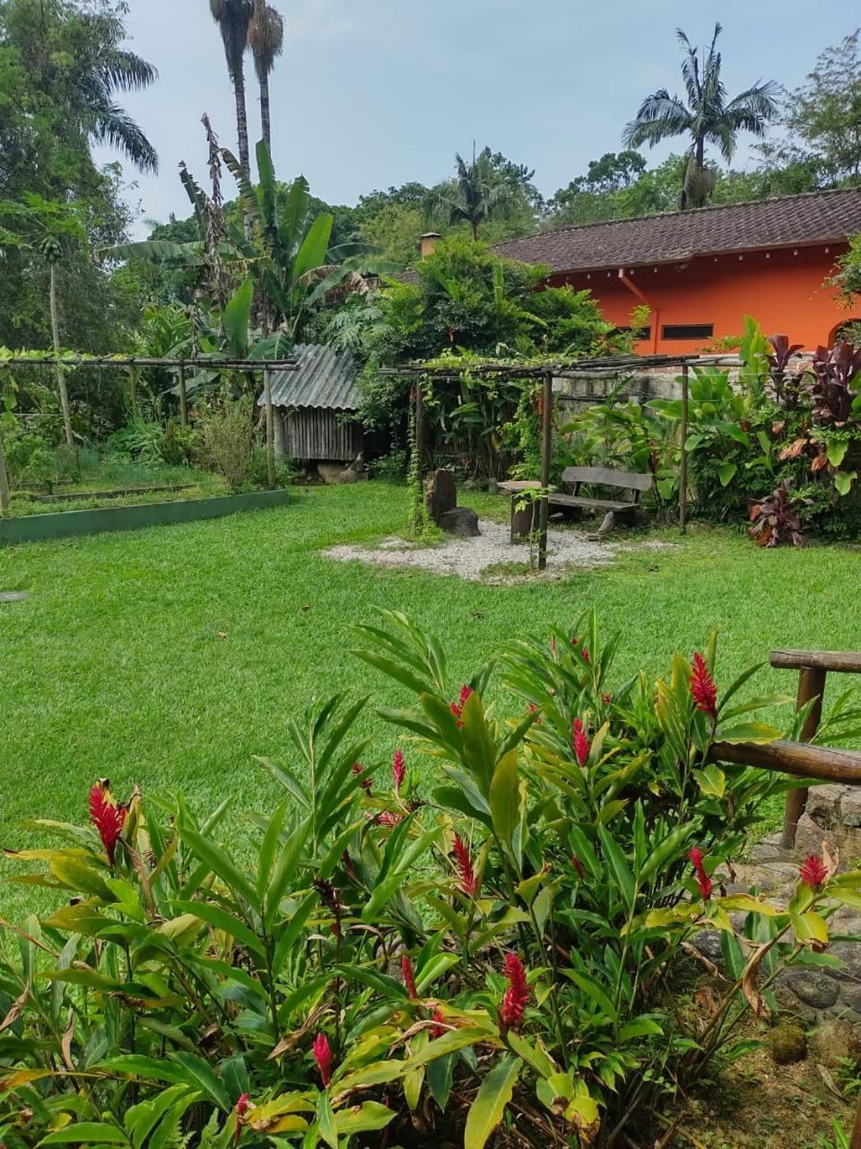 Flats Do Felix Apartman Ubatuba Kültér fotó