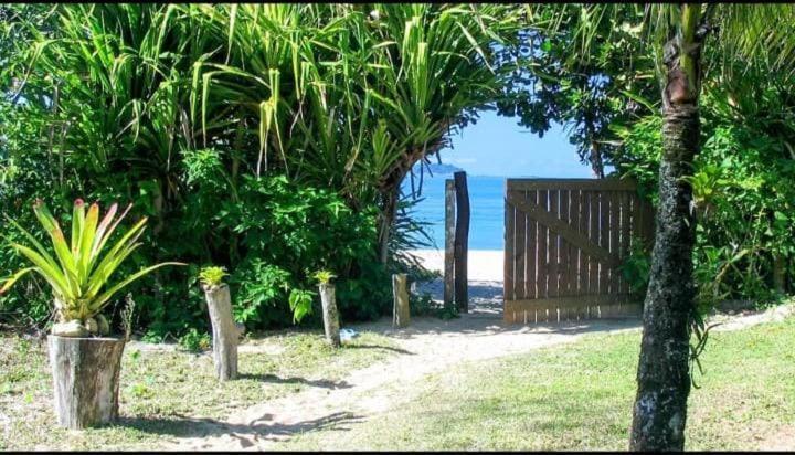 Flats Do Felix Apartman Ubatuba Kültér fotó